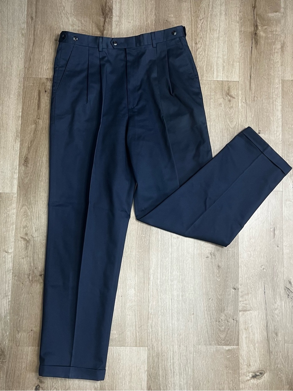 Dockers Vintage Men's Classic Pleated Dress Pants - Navy